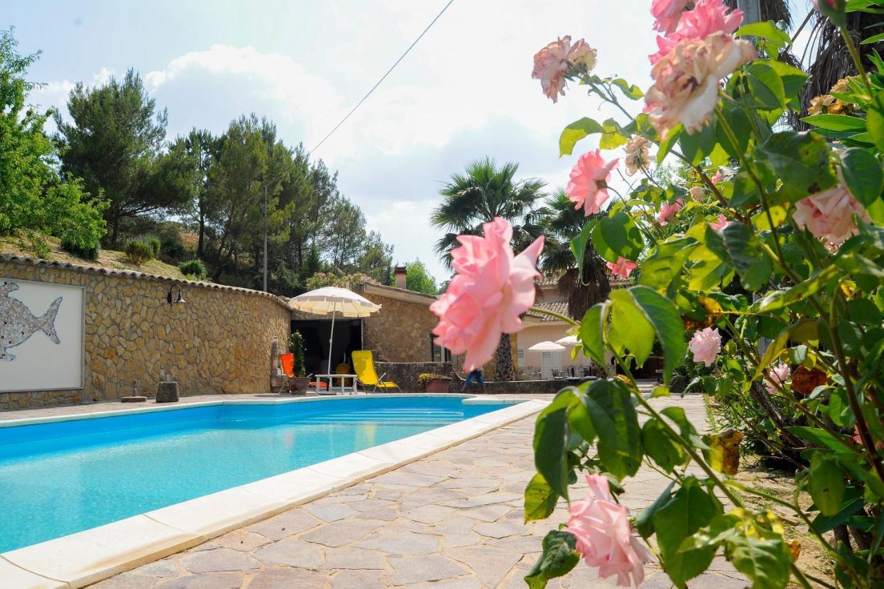 Agriresort Villa Bentivoglio 피아차암머리나 외부 사진